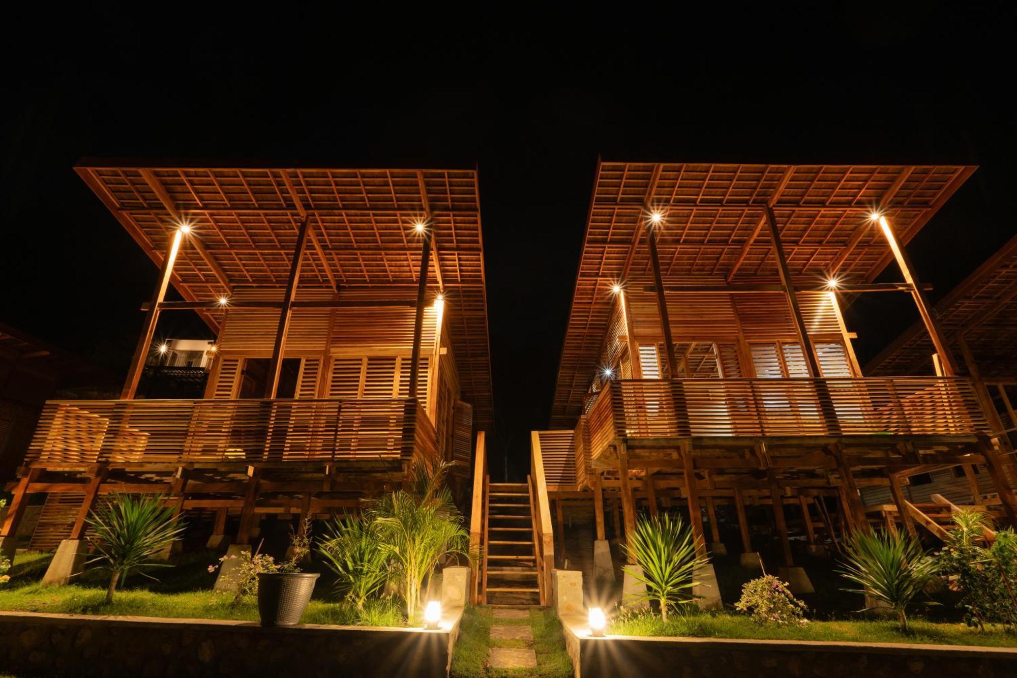 Bukit Samudra Hotel Lemonga Exterior photo